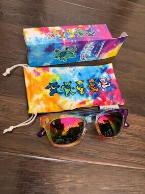 Rainbow Tie-Dye Gradient Sunglasses with Mirrored Lenses